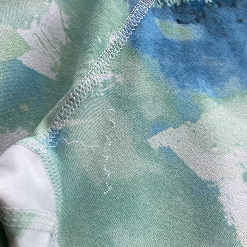 Fabletics Cropped Crossover Legging - image 3